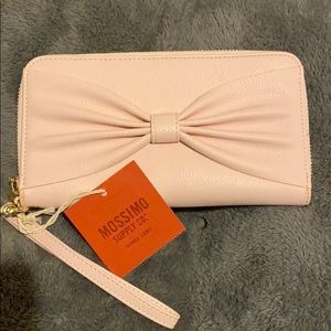Pink bow wallet!